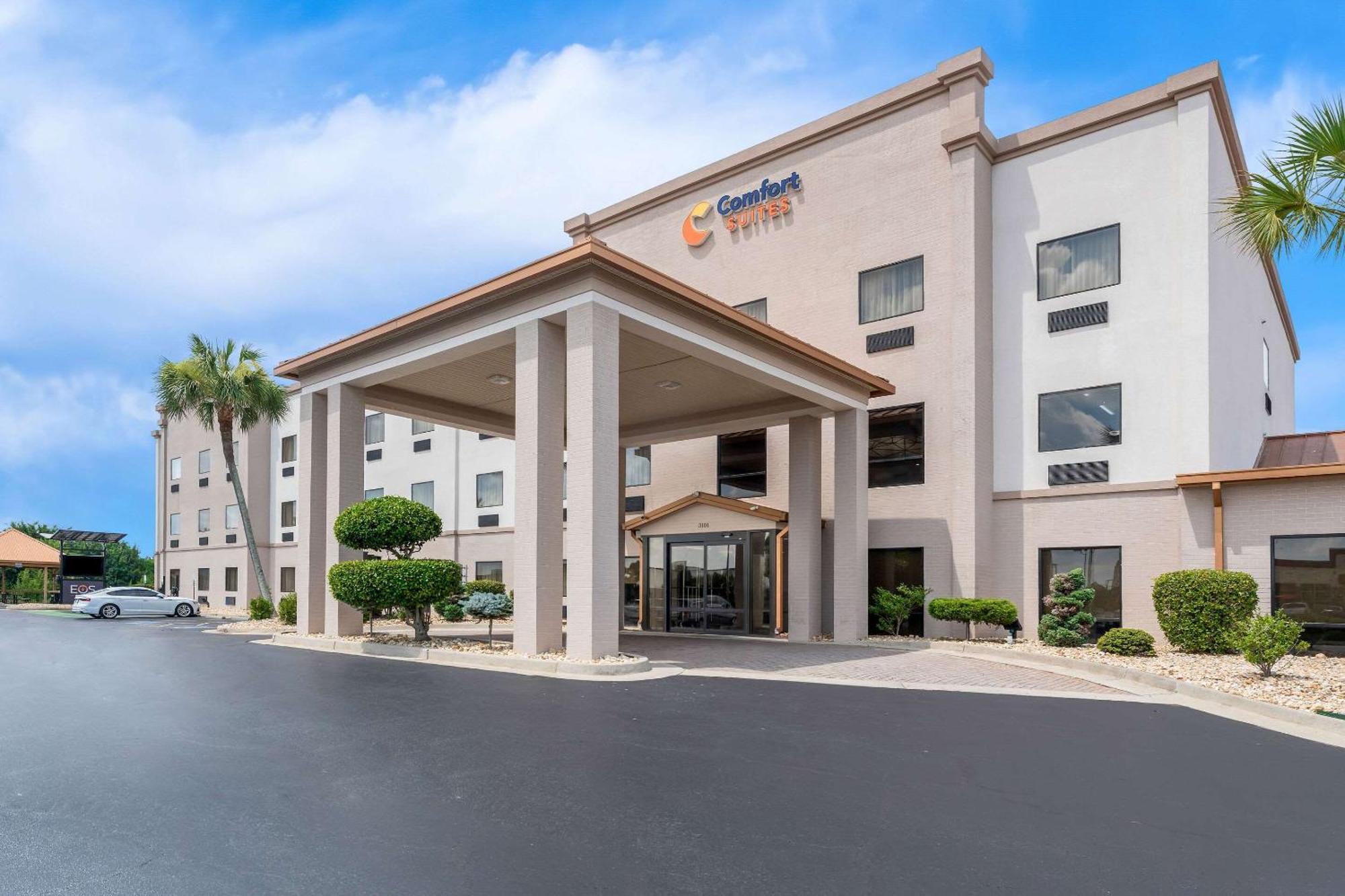 คอมฟอร์ต สวีท ใกล้ฐานทัพอากาศโรบินส์ Hotel วอร์เนอร์ โรบินส์ ภายนอก รูปภาพ
